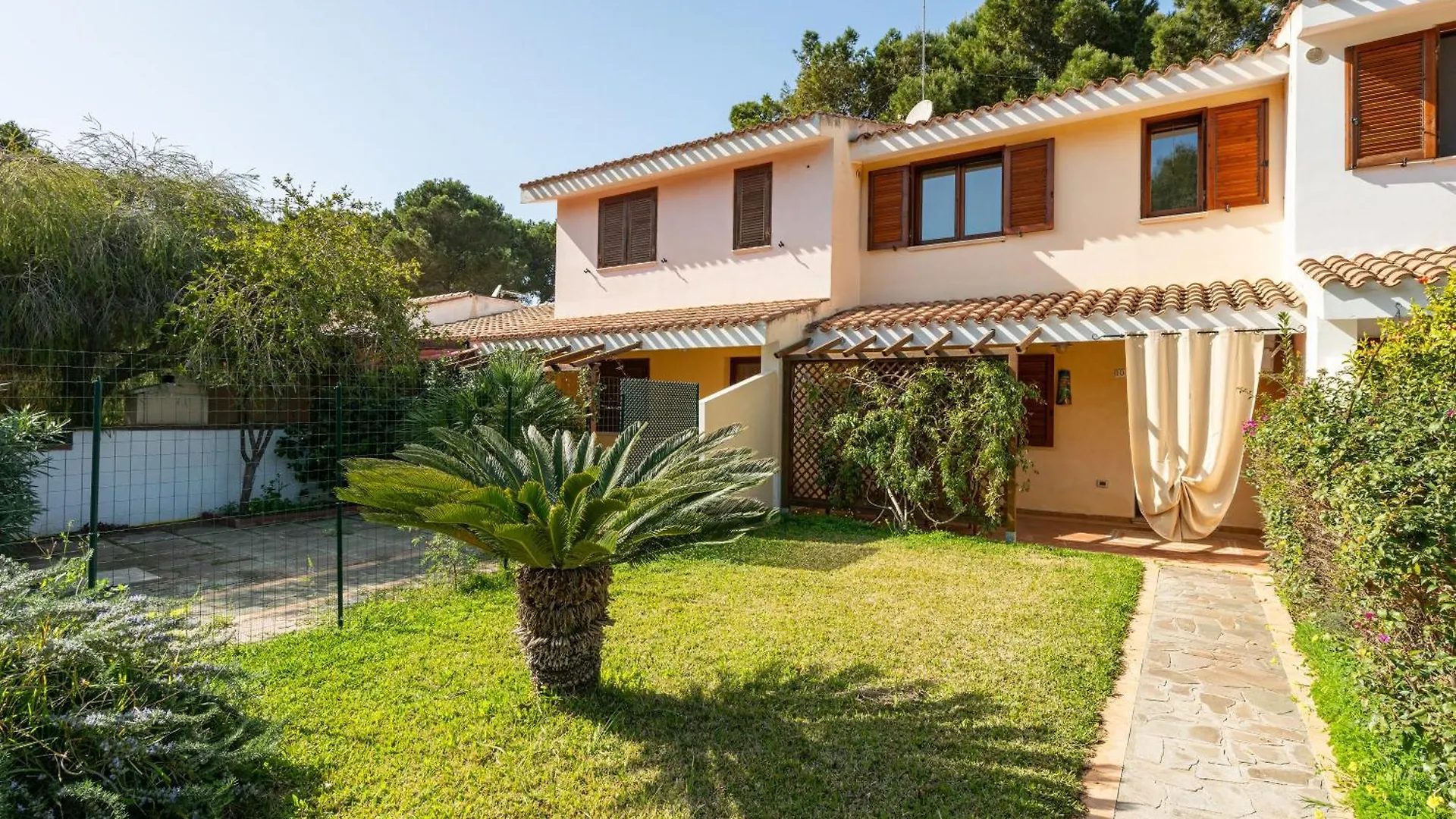 Holiday home Casa Vacanze Sole E Mare Porto Pino