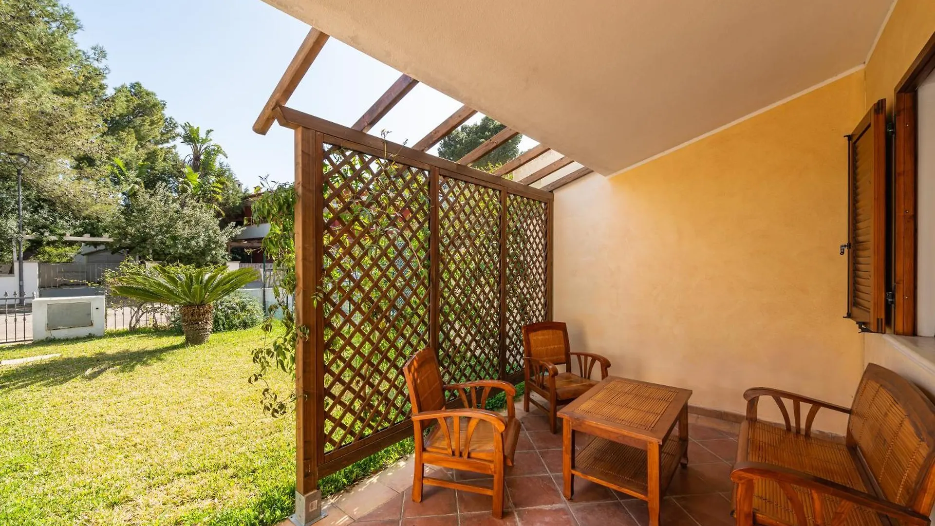 Casa Vacanze Sole E Mare Porto Pino 0*,  Italy