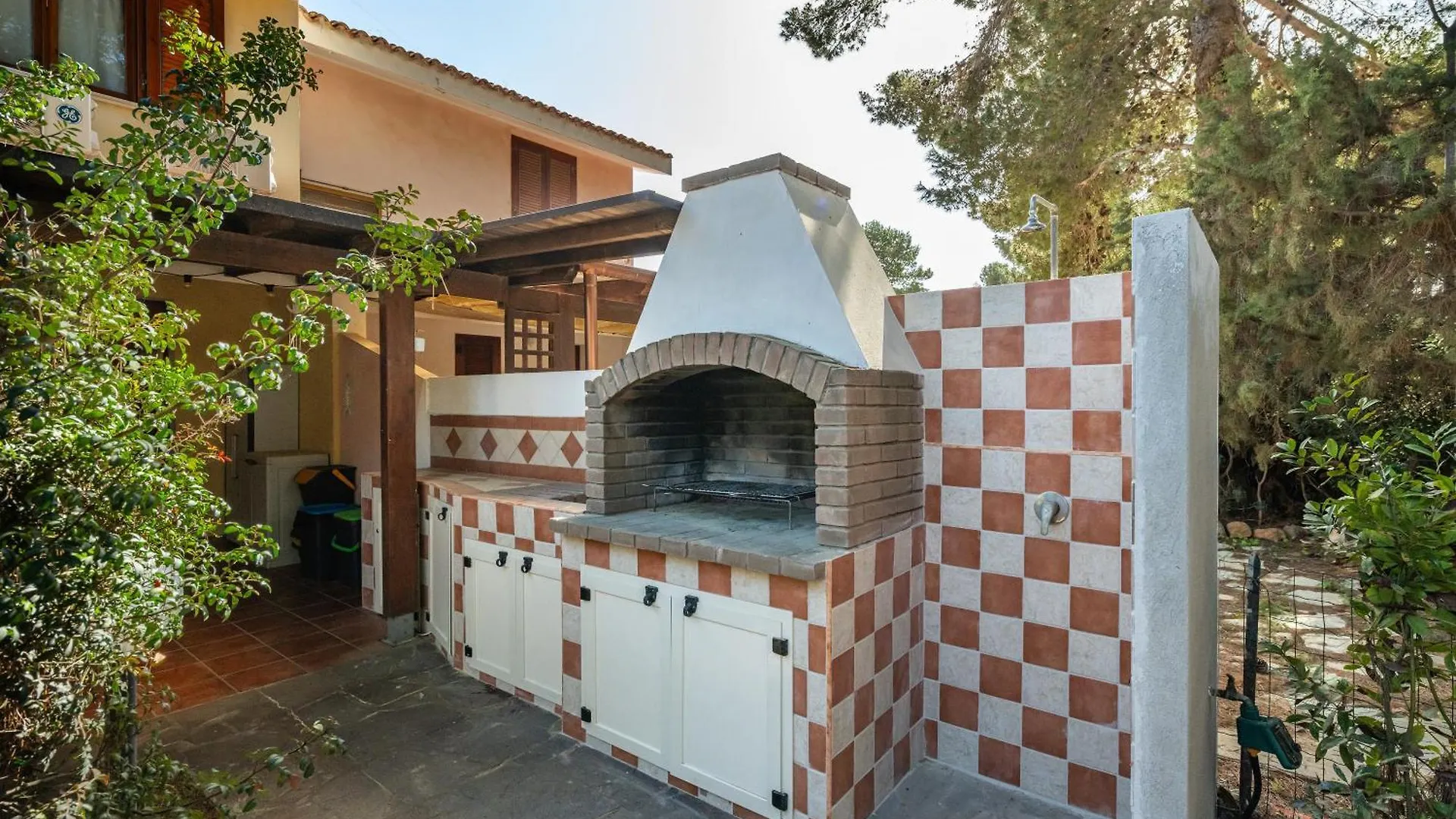 Holiday home Casa Vacanze Sole E Mare Porto Pino Italy